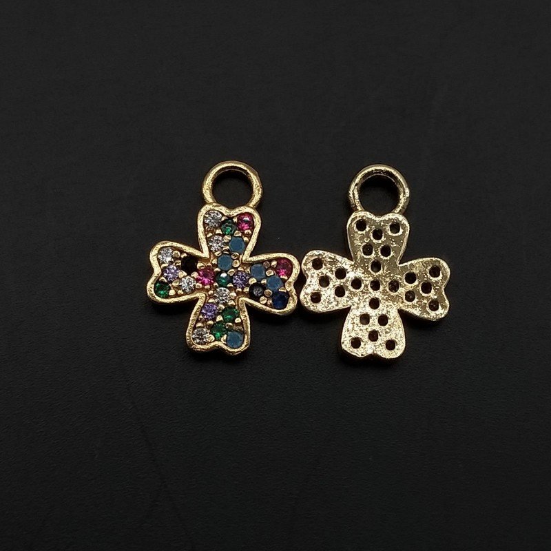 Componente Pendente Di Bronzo Con Zirconi Multicolor Pavè Quadrifoglio Con Un Anellino 12x16mm Dorato 1pz