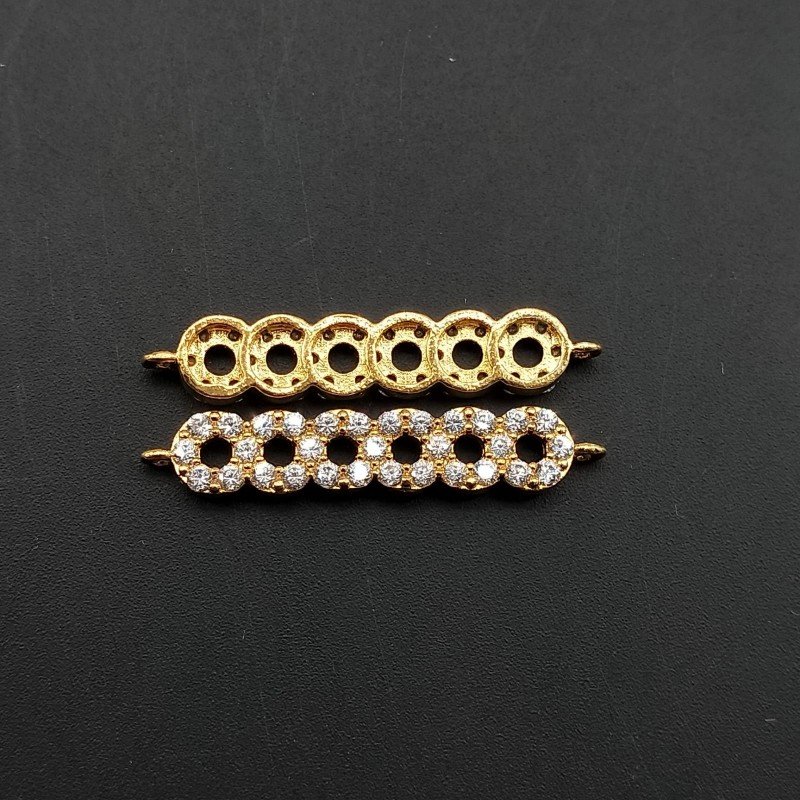 Componenti Di Ottone Con Zirconi 6 Anelli 05x22mm Dorato 1pz