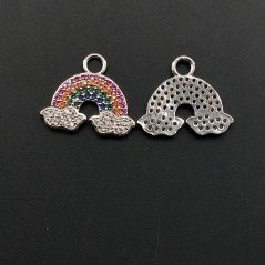 Componente Pendente Di Bronzo Con Zirconi Multicolor Pavè Arcobaleno Con Nuvole 17x19mm Rodiato 1pz