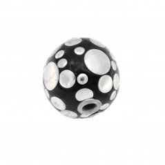 Perlina foro largo grande nero con cerchi d'argento di diverse dimensioni incisi 13.5x8.5mm 1pz Perlina foro largo grande nero con cerchi d'argento di diverse dimensioni incisi 13.5x8.5mm 1pz