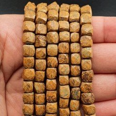 Diaspro CoquinaNaturale Perline Forma Cubetti Sfaccettato a Mano 08-10mm