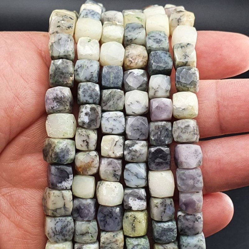 Opale Dendritica Naturale Perline Forma Cubetti Sfaccettato a Mano 08-10mm