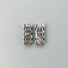 Distanziatore In Ottone Forma Barretta 4 Fili Lavorato Filigrana Ethnico Ossidato 09X22mm-Argentato 1pz