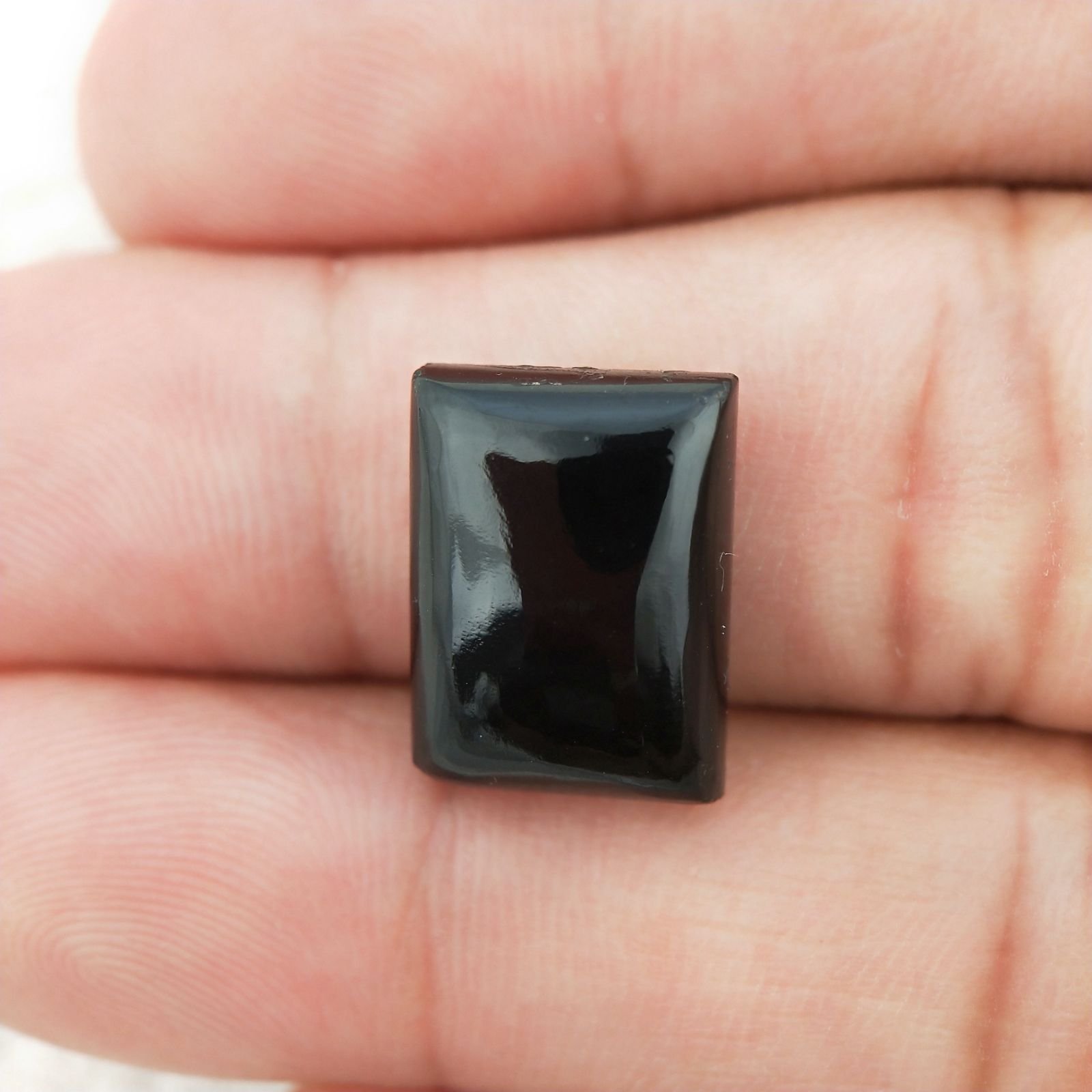 Onice Nera Naturale Forma Rettangolare Piatto Cabochon Liscio Fatto a Mano 15X11X5mm 10,50 Carati 1pz