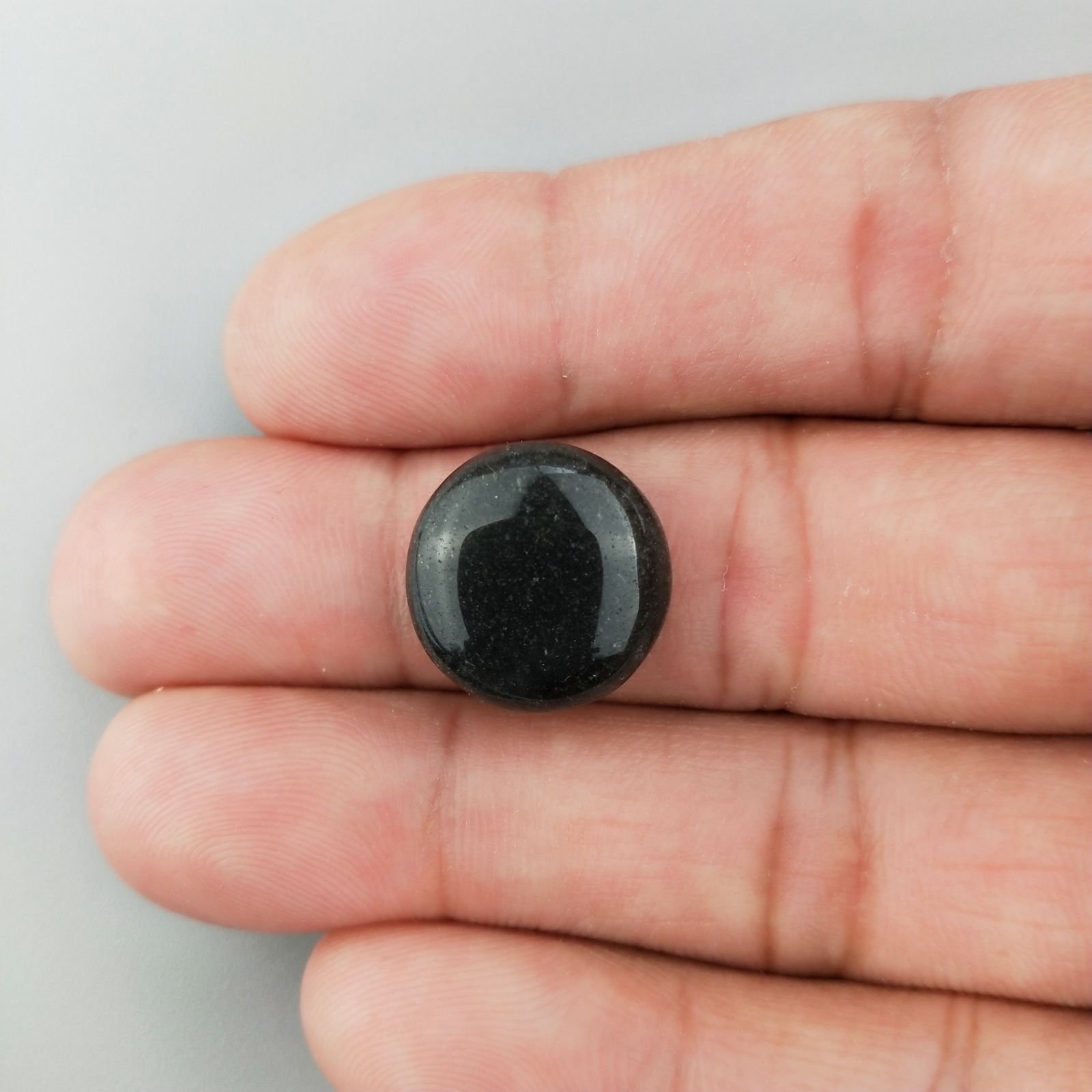 Agata Nero Chiaro Naturale Forma Tondo Piatto Cabochon Liscio Fatto a Mano 16X16X6mm 11,50 Carati 1pz