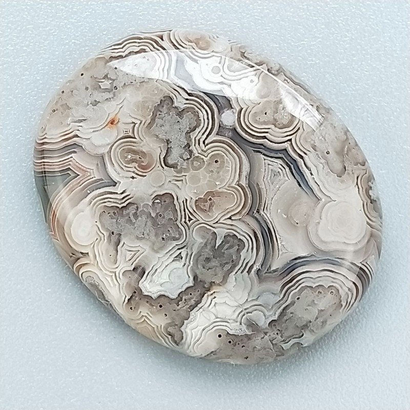 Cabochon di Agata Crazy Lace Naturale Ovale, Piatto e Liscio, 27x22 mm, 5,52 g, Fatto a Mano