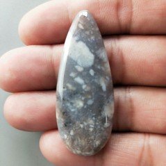 Agata Fossile Grigio Naturale Forma Goccia Piatto Cabochon Liscio Fatto a Mano 51X20X5mm 8,52gm 1pz