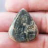 Agata Muschiata Naturale Forma Goccia Piatto Cabochon Liscio Fatto a Mano 28X24mm 5,14gm 1pz