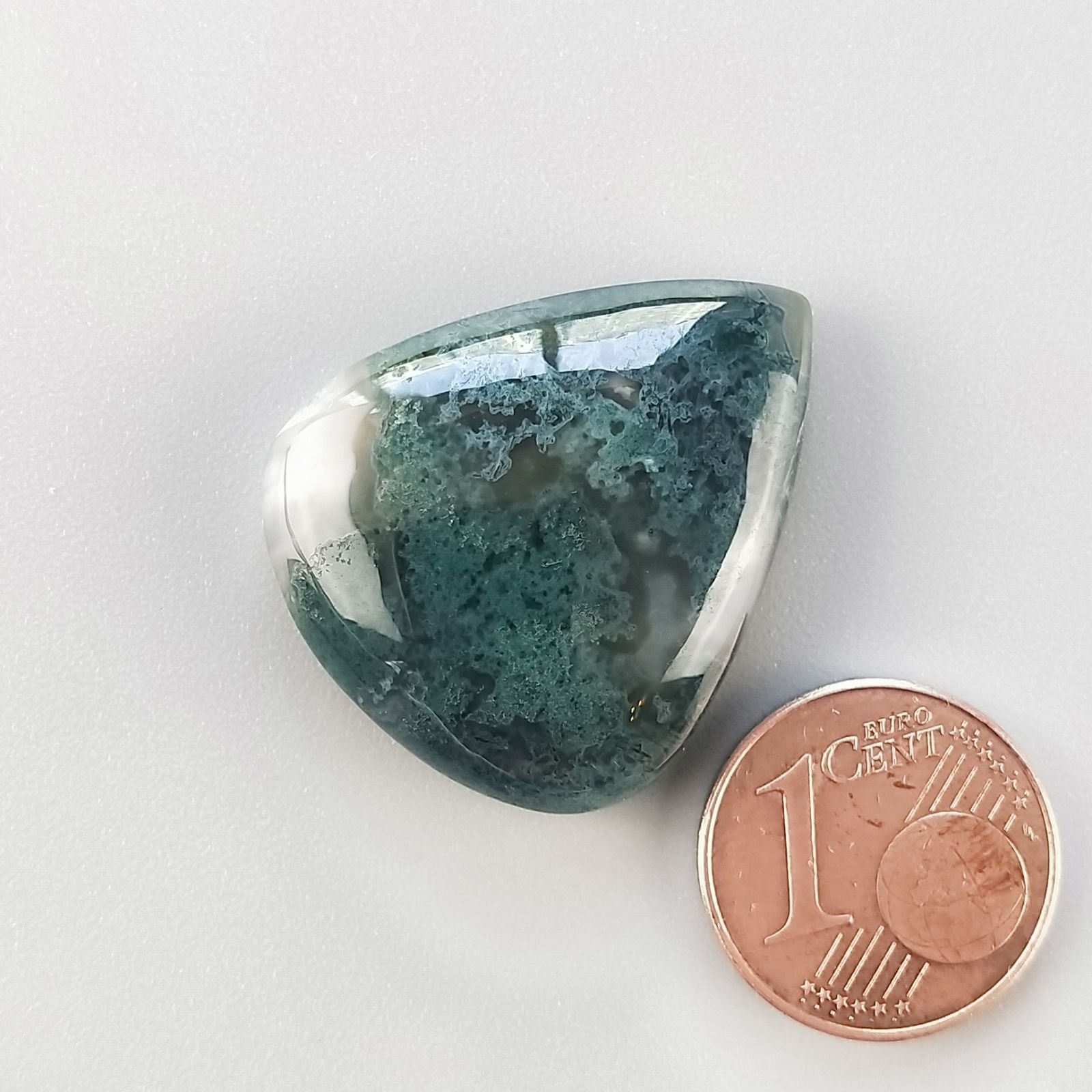 Agata Muschiata Naturale Forma Goccia Piatto Cabochon Liscio Fatto a Mano 27X23X07mm 6,80gm 1pz