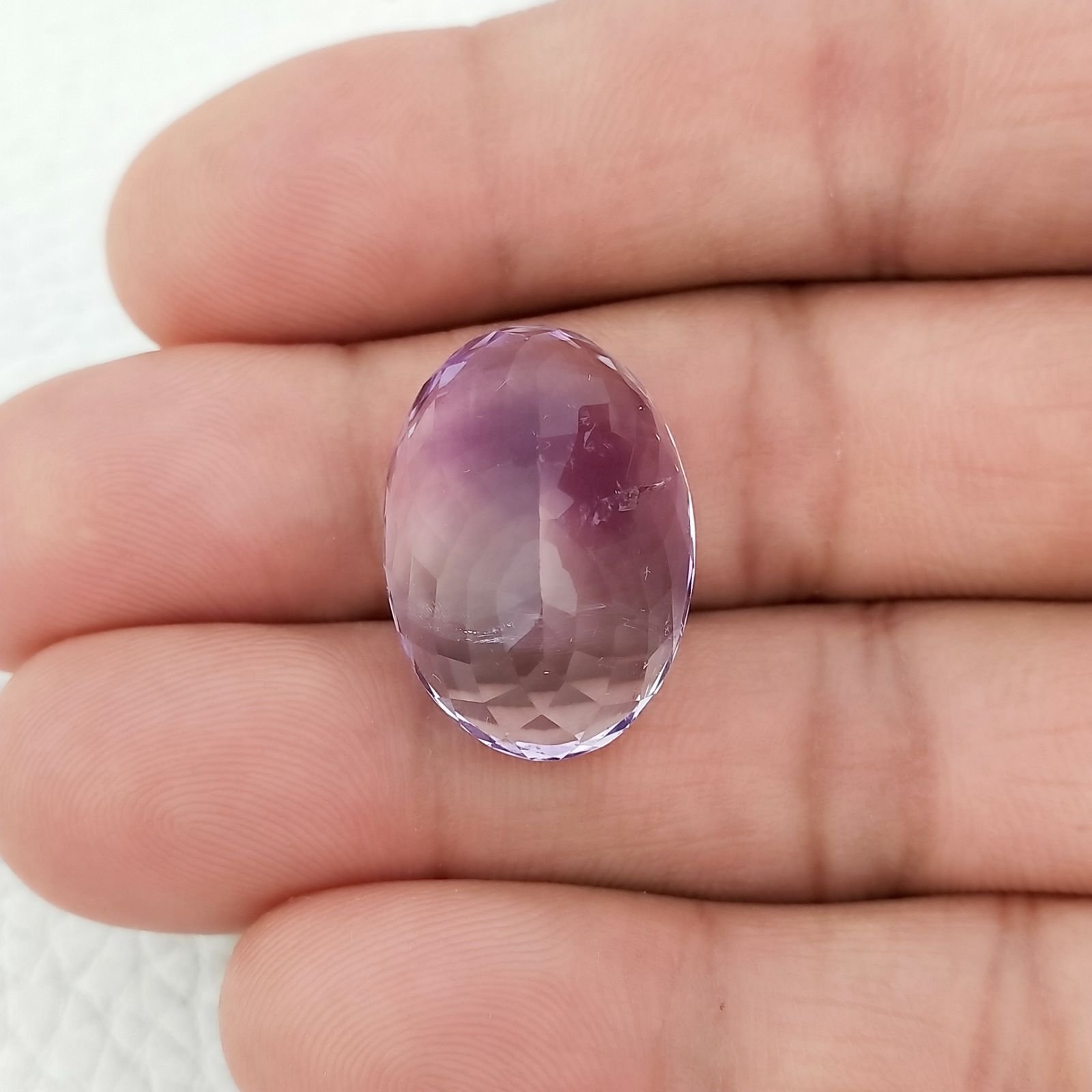 Ametista Naturale Taglio Ovale Sfaccettata Fatto a Mano Gemma Sciolta 16X22X11mm 25,90 Carati 1pz