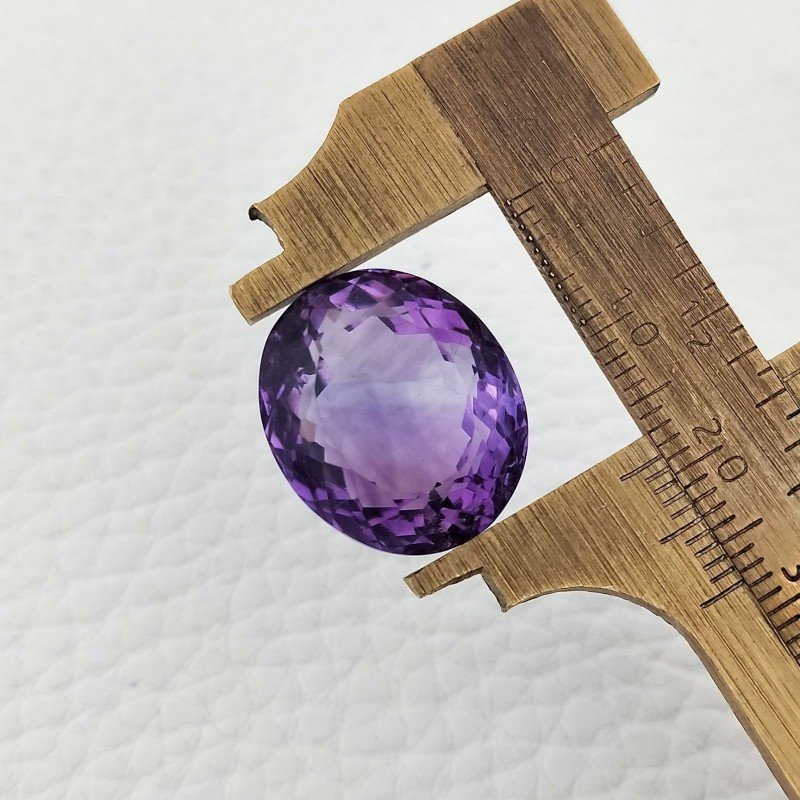 Ametista Naturale Taglio Ovale Sfaccettata Fatto a Mano Gemma Sciolte 18X15X12mm 25,15 Carati 1pz