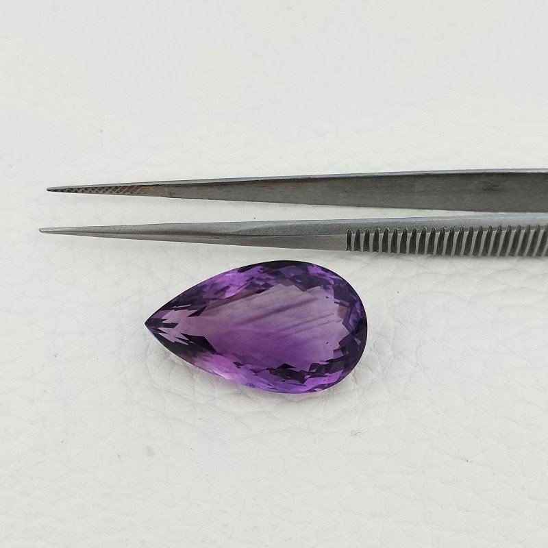 Ametista Naturale Taglio Goccia Sfaccettata Fatto a Mano Gemma Sciolte 26X15X10mm 24,45 Carati 1pz Ametista Naturale Taglio Goccia Sfaccettata Fatto a Mano Gemma Sciolte 26X15X10mm 24,45 Carati 1pz