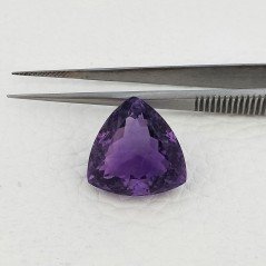 Ametista Naturale Taglio Trillion Sfaccettata Fatto a Mano Gemma Sciolta 19X19X11mm 22,40 Carati 1pz