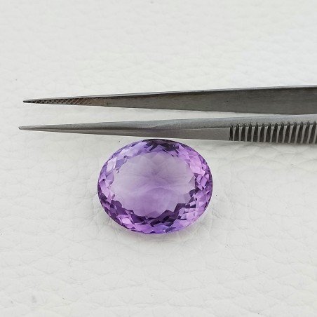 Ametista Naturale Taglio Ovale Sfaccettata Fatto a Mano Gemma Sciolta 16X19X9mm 18,70 Carati 1pz