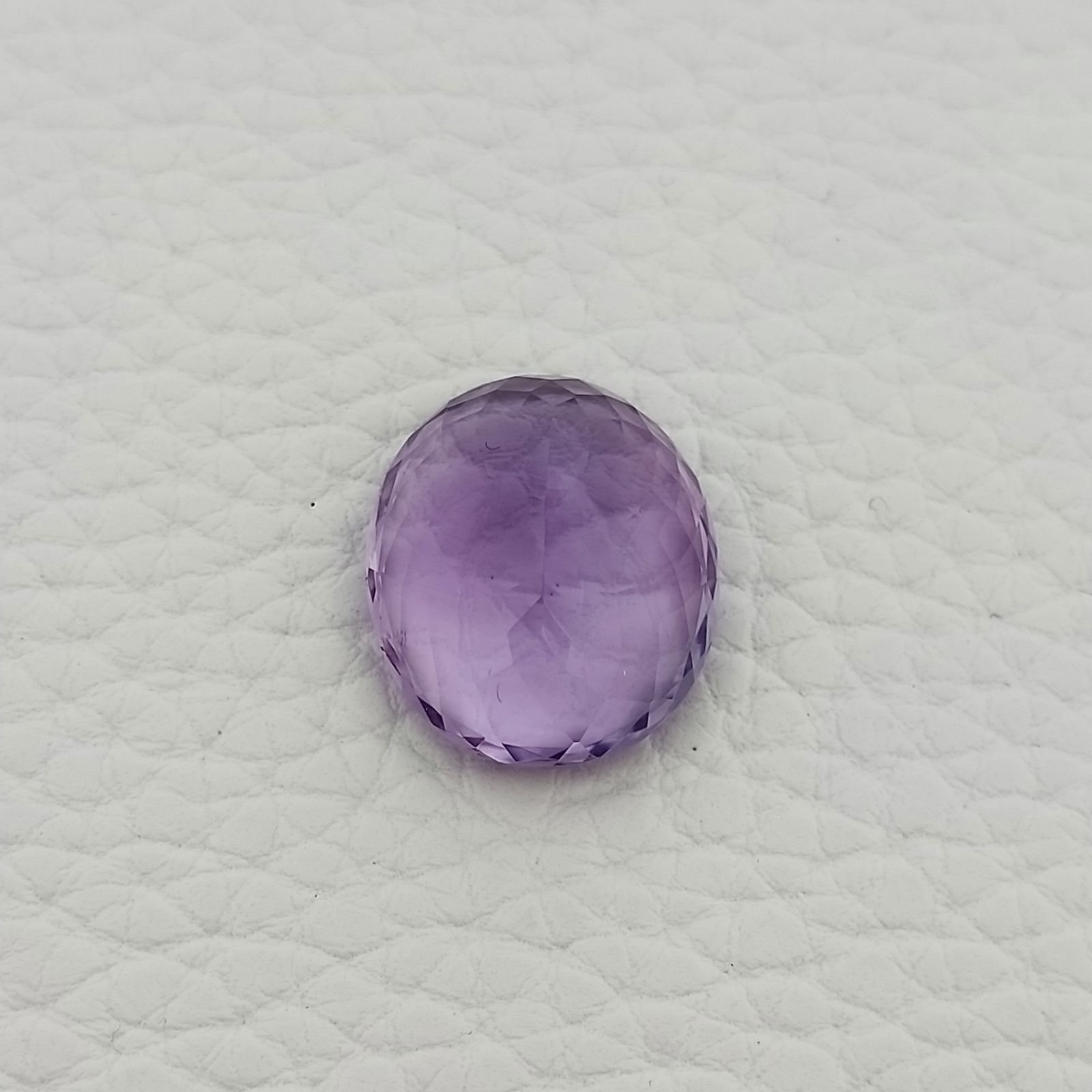 Ametista Naturale Taglio Ovale Sfaccettata Fatto a Mano Gemma Sciolta 16X19X9mm 18,70 Carati 1pz