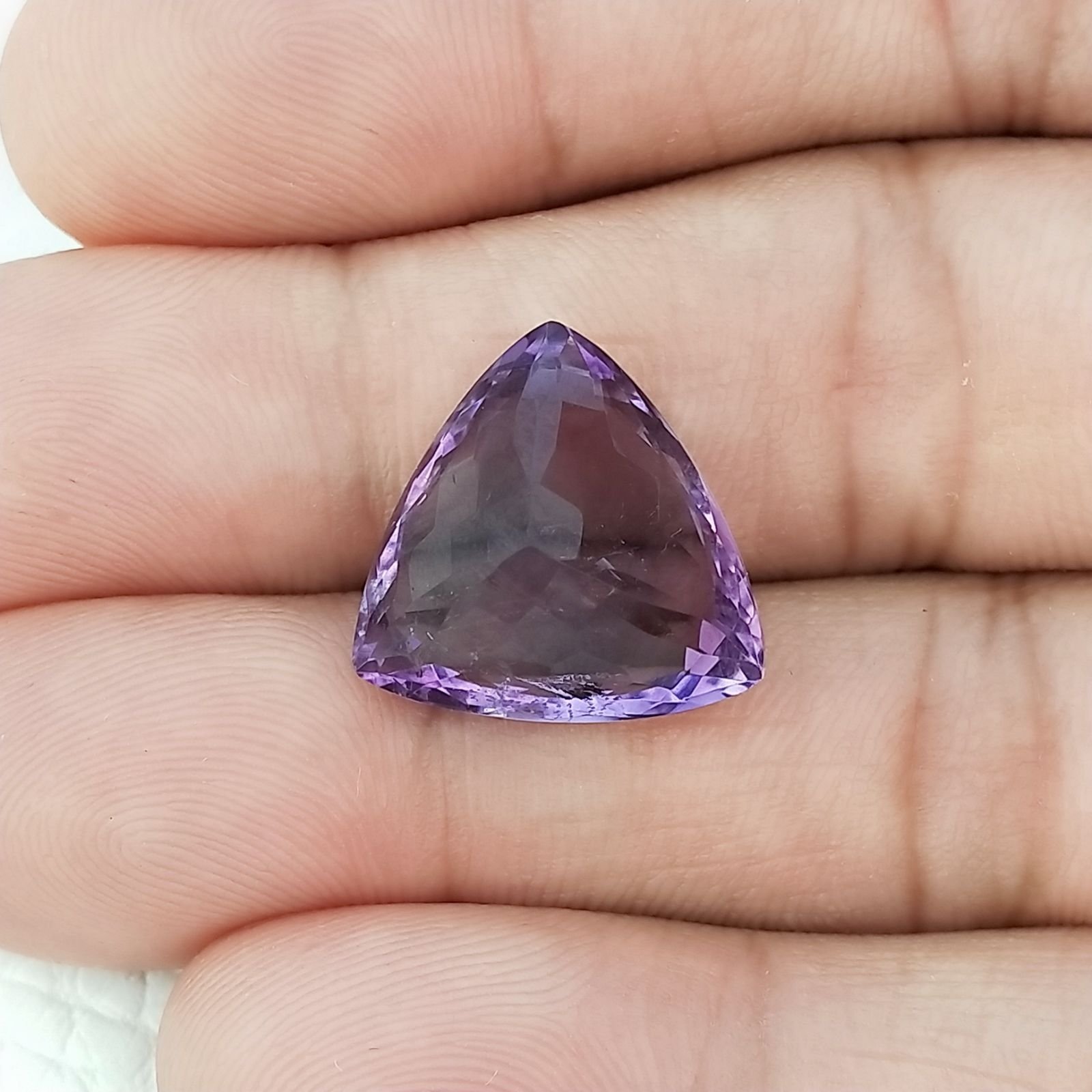 Ametista Naturale Taglio Trillion Sfaccettata Fatto a Mano Gemma Sciolta 16X16X10mm 13,50 Carati 1pz