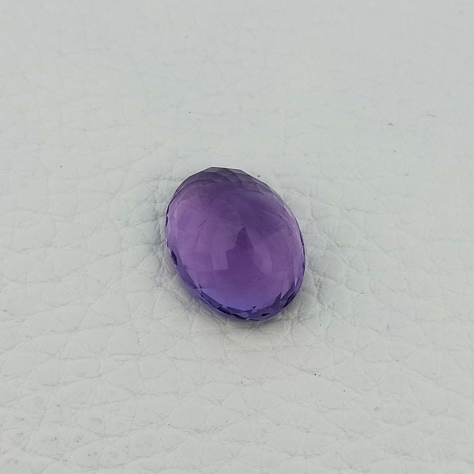 Ametista Naturale Taglio Ovale Sfaccettata Fatto a Mano Gemma Sciolta 13X18X8,5mm 12,35 Carati 1pz