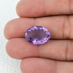 Ametista Naturale Taglio Ovale Sfaccettata Fatto a Mano Gemma Sciolta 13X18X8,5mm 12,35 Carati 1pz