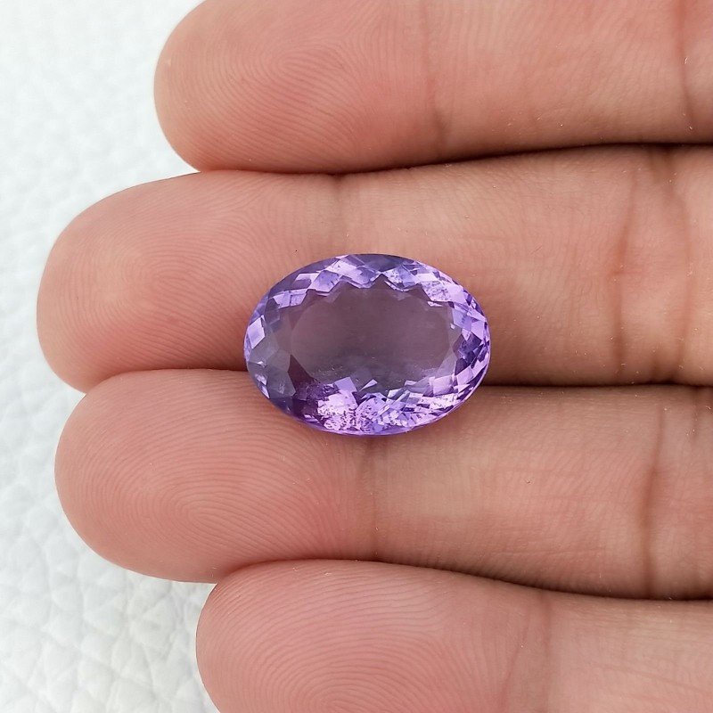 Ametista Naturale Taglio Ovale Sfaccettata Fatto a Mano Gemma Sciolta 13X18X8,5mm 12,35 Carati 1pz
