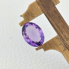 Ametista Naturale Taglio Ovale Sfaccettata Fatto a Mano Gemma Sciolta 13X18X8,5mm 12,35 Carati 1pz
