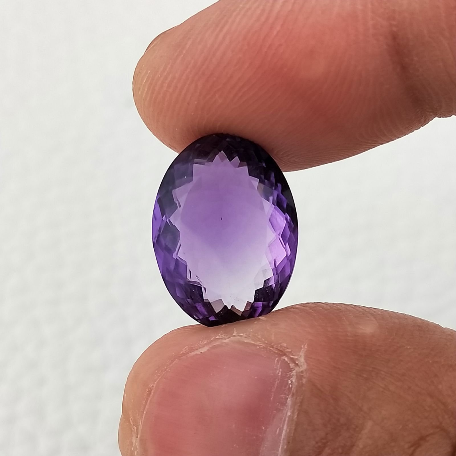 Ametista Naturale Taglio Ovale Sfaccettata Fatto a Mano Gemma Sciolta 12X16X8mm 9,95 Carati 1pz