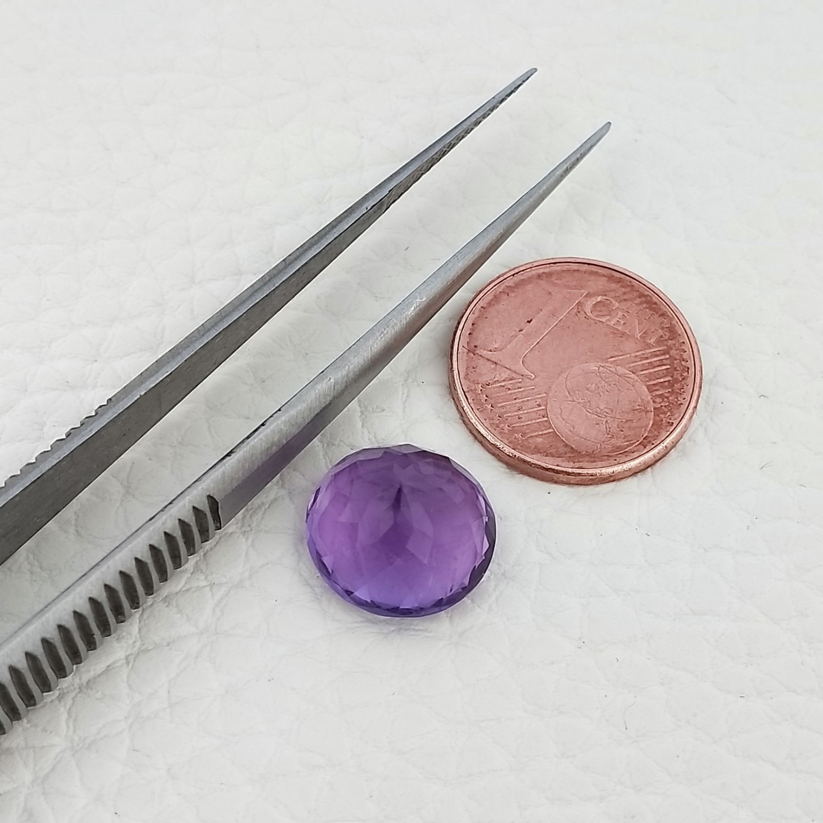 Ametista Naturale Taglio Tondo Sfaccettata Fatto a Mano Gemma Sciolta 11,5X7,6mm 5,65 Carati 1pz