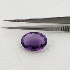Ametista Naturale Taglio Ovale Sfaccettata Fatto a Mano Gemma Sciolta 12X16X7mm 8,85 Carati 1pz