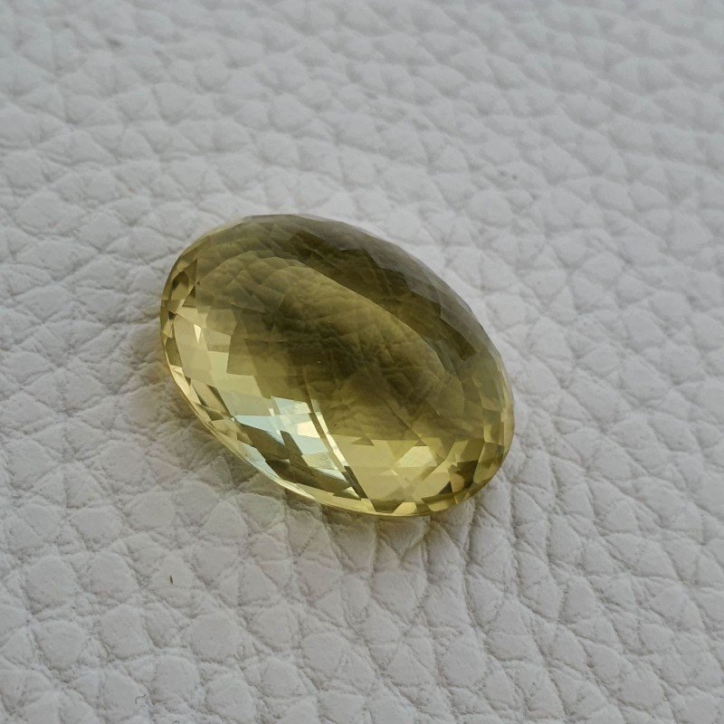 Quarzo Limone Naturale Taglio Ovale Sfaccettato a Mano Gemma Sciolta 24x18x13mm 33,75 Carati 1pz Quarzo Limone Naturale Taglio Ovale Sfaccettato a Mano Gemma Sciolta 24x18x13mm 33,75 Carati 1pz