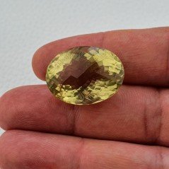 Quarzo Limone Naturale Taglio Ovale Sfaccettato a Mano Gemma Sciolta 24x18x13mm 33,75 Carati 1pz Quarzo Limone Naturale Taglio Ovale Sfaccettato a Mano Gemma Sciolta 24x18x13mm 33,75 Carati 1pz