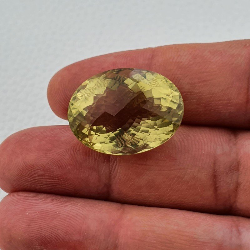 Quarzo Limone Naturale Taglio Ovale Sfaccettato a Mano Gemma Sciolta 24x18x13mm 33,75 Carati 1pz Quarzo Limone Naturale Taglio Ovale Sfaccettato a Mano Gemma Sciolta 24x18x13mm 33,75 Carati 1pz