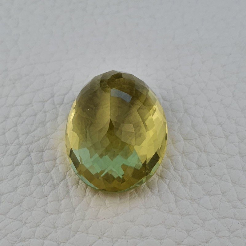 Quarzo Limone Naturale Taglio Ovale Sfaccettato a Mano Gemma Sciolta 28x22x16mm 60,30 Carati 1pz