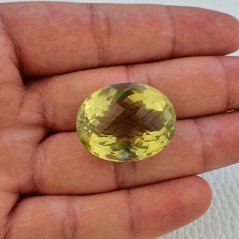 Quarzo Limone Naturale Taglio Ovale Sfaccettato a Mano Gemma Sciolta 28x22x16mm 60,30 Carati 1pz