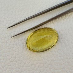 Quarzo Limone Naturale Taglio Ovale Sfaccettato a Mano Gemma Sciolta 31x22x14mm 57,50 Carati 1pz Quarzo Limone Naturale Taglio Ovale Sfaccettato a Mano Gemma Sciolta 31x22x14mm 57,50 Carati 1pz