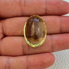 Quarzo Limone Naturale Taglio Ovale Sfaccettato a Mano Gemma Sciolta 31x22x14mm 57,50 Carati 1pz Quarzo Limone Naturale Taglio Ovale Sfaccettato a Mano Gemma Sciolta 31x22x14mm 57,50 Carati 1pz