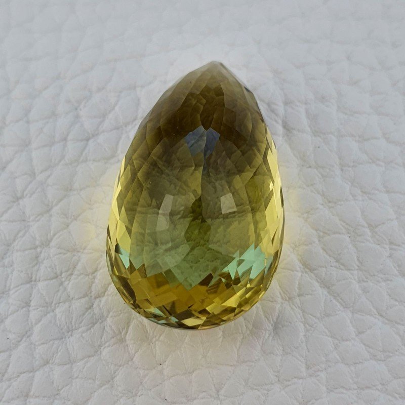 Quarzo Limone Naturale Taglio Goccia Sfaccettato a Mano Gemma Sciolta 31X19X15mm 54,70 Carati 1pz Quarzo Limone Naturale Taglio Goccia Sfaccettato a Mano Gemma Sciolta 31X19X15mm 54,70 Carati 1pz