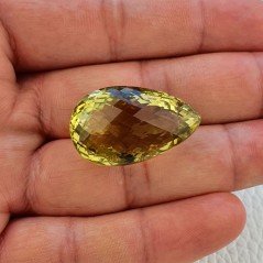Quarzo Limone Naturale Taglio Goccia Sfaccettato a Mano Gemma Sciolta 31X19X15mm 54,70 Carati 1pz Quarzo Limone Naturale Taglio Goccia Sfaccettato a Mano Gemma Sciolta 31X19X15mm 54,70 Carati 1pz