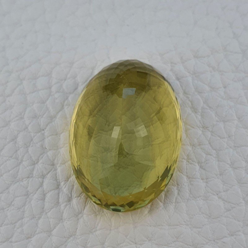 Quarzo Limone Naturale Taglio Ovale Sfaccettato a Mano Gemma Sciolta 29x21x14mm 51,20 Carati 1pz Quarzo Limone Naturale Taglio Ovale Sfaccettato a Mano Gemma Sciolta 29x21x14mm 51,20 Carati 1pz