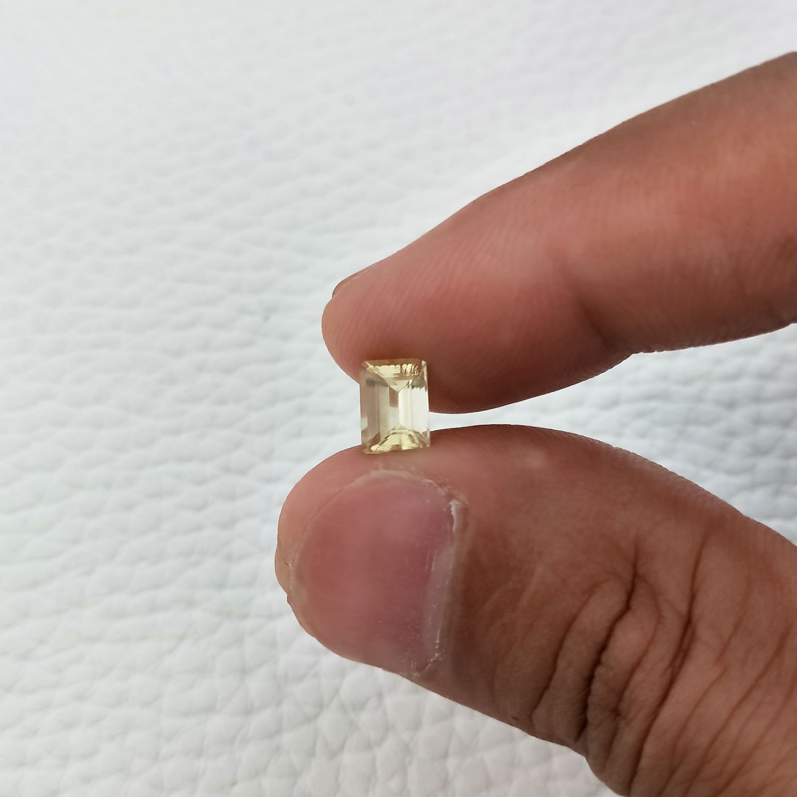 Acquamarina Gialla Naturale Taglio Smeraldo Ottagono Sfaccettata Fatto a Mano Gemma Sciolta 5x7mm AA 1,30 Carati 1pz