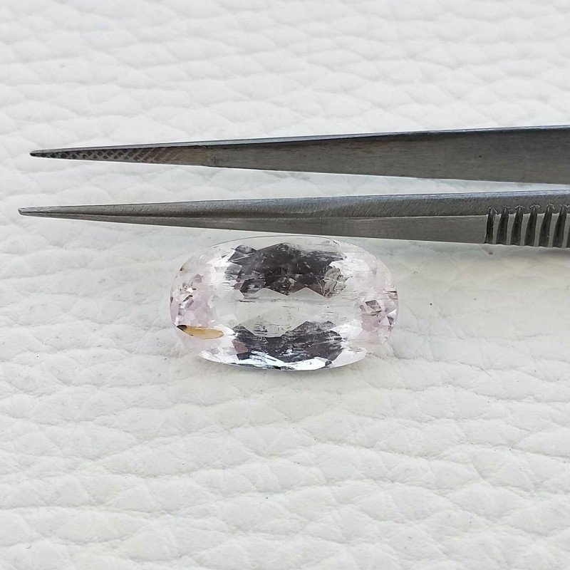 Kunzite Naturale Forma Ovale Sfaccettato a Mano Gemma Sciolta 11X18mm 10,00 Carati 1pz