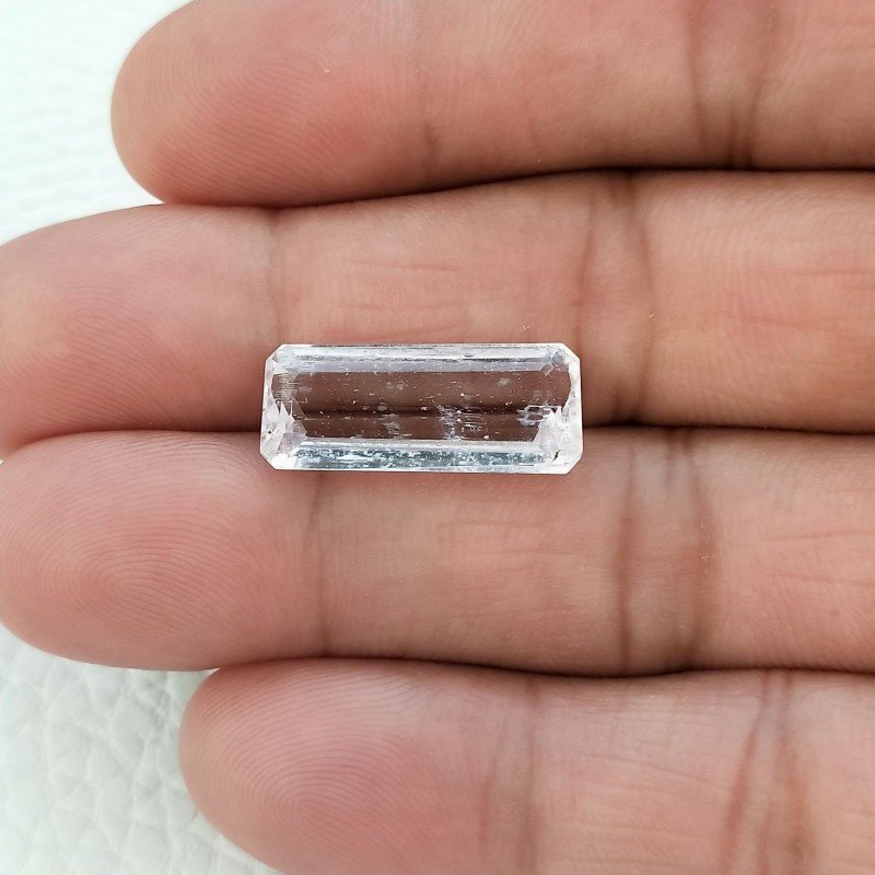 Kunzite Naturale Taglio Smeraldo Ottagono Sfaccettato a Mano Gemma Sciolta 9X21mm 10,60 Carati 1pz Kunzite Naturale Taglio Smeraldo Ottagono Sfaccettato a Mano Gemma Sciolta 9X21mm 10,60 Carati 1pz