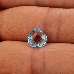 Topazio Azzurro Blu Svizzero Taglio Trillione Piatto Briollette Sfacettata Fatto a Mano 9X9X4mm 2,90 Carati 1pz