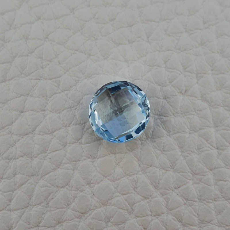Briolette di Topazio Azzurro Blu Svizzero, Taglio Tondo Piatto, Sfaccettata a Mano, 10 mm
