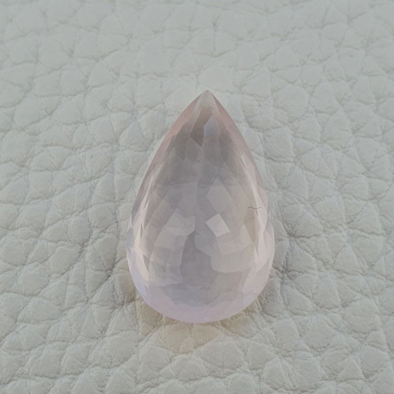 Gemma Sciolta di Quarzo Rosa Naturale, Taglio Goccia Sfaccettato a Mano, 22x14x8 mm, 14,25 ct