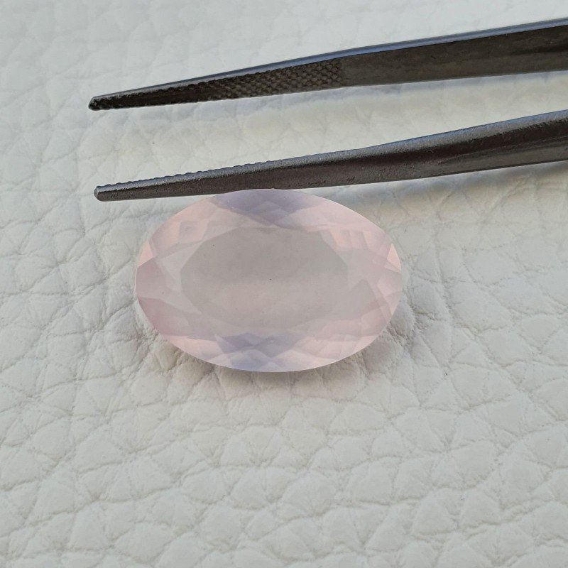Quarzo Rosa Naturale Taglio Ovale Sfaccettato a Mano Gemma Sciolta 18X13X7mm 10,35 Carati 1pz