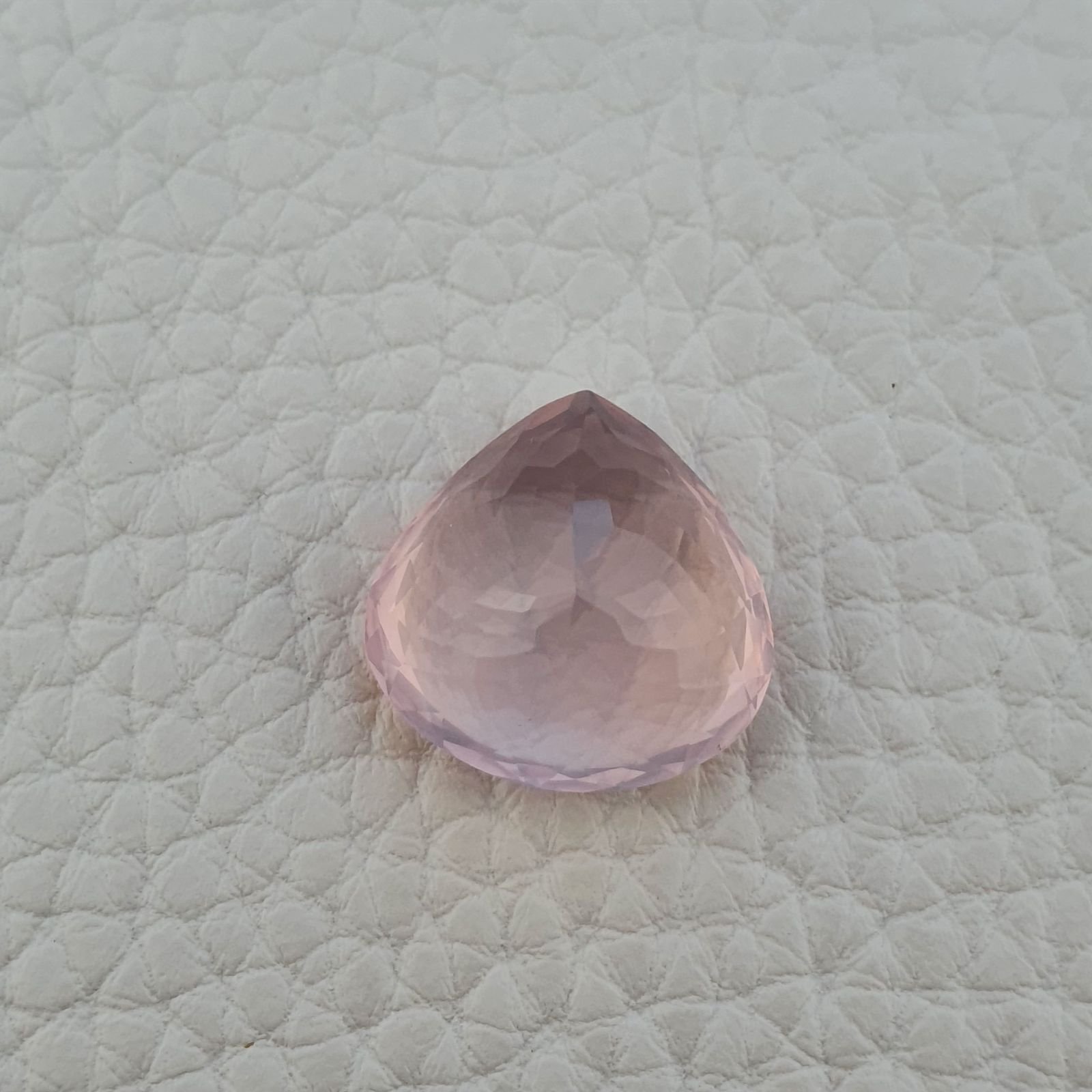 Quarzo Rosa Naturale Taglio Cuore Sfaccettato a Mano Gemma Sciolta 16X16X9mm 14,90 Carati 1pz