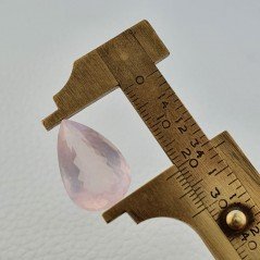 Gemma Sciolta di Quarzo Rosa Naturale, Taglio Goccia Sfaccettato a Mano, 21x14x9 mm, 15,00 ct