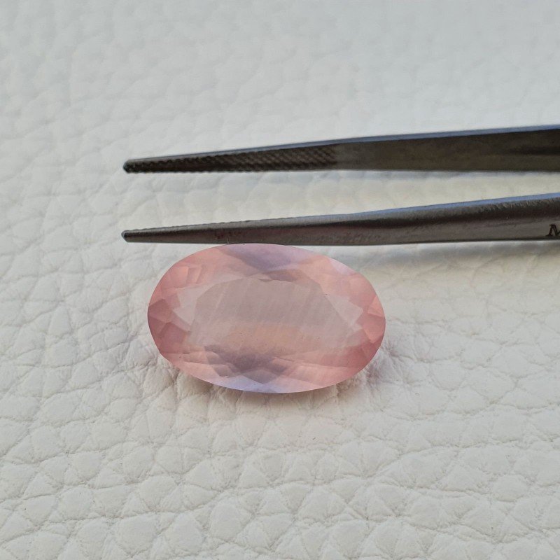 Quarzo Rosa Naturale Taglio Ovale Sfaccettato a Mano Gemma Sciolta 19X12X7mm 11,55 Carati 1pz