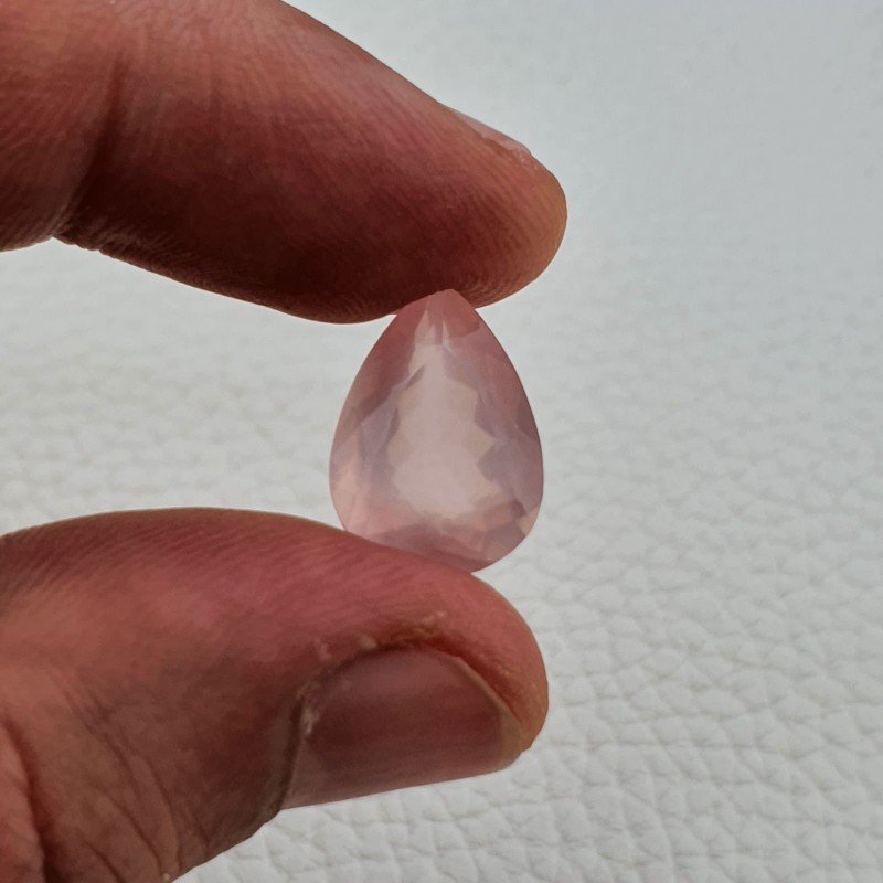 Quarzo Rosa Naturale Taglio Goccia Sfaccettato a Mano Gemma Sciolta 16X11X7mm 7,55 Carati 1pz Quarzo Rosa Naturale Taglio Goccia Sfaccettato a Mano Gemma Sciolta 16X11X7mm 7,55 Carati 1pz