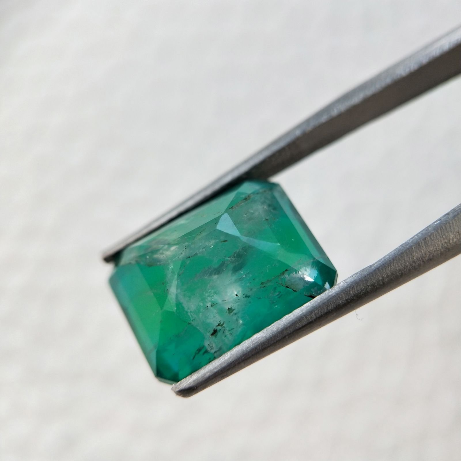 Quarzo Doppietta Esmeraldo Taglio Smeraldo Ottagono Sfaccettata a Mano Gemma Sciolta 14X10X8mm 10,25 Carati 1pz