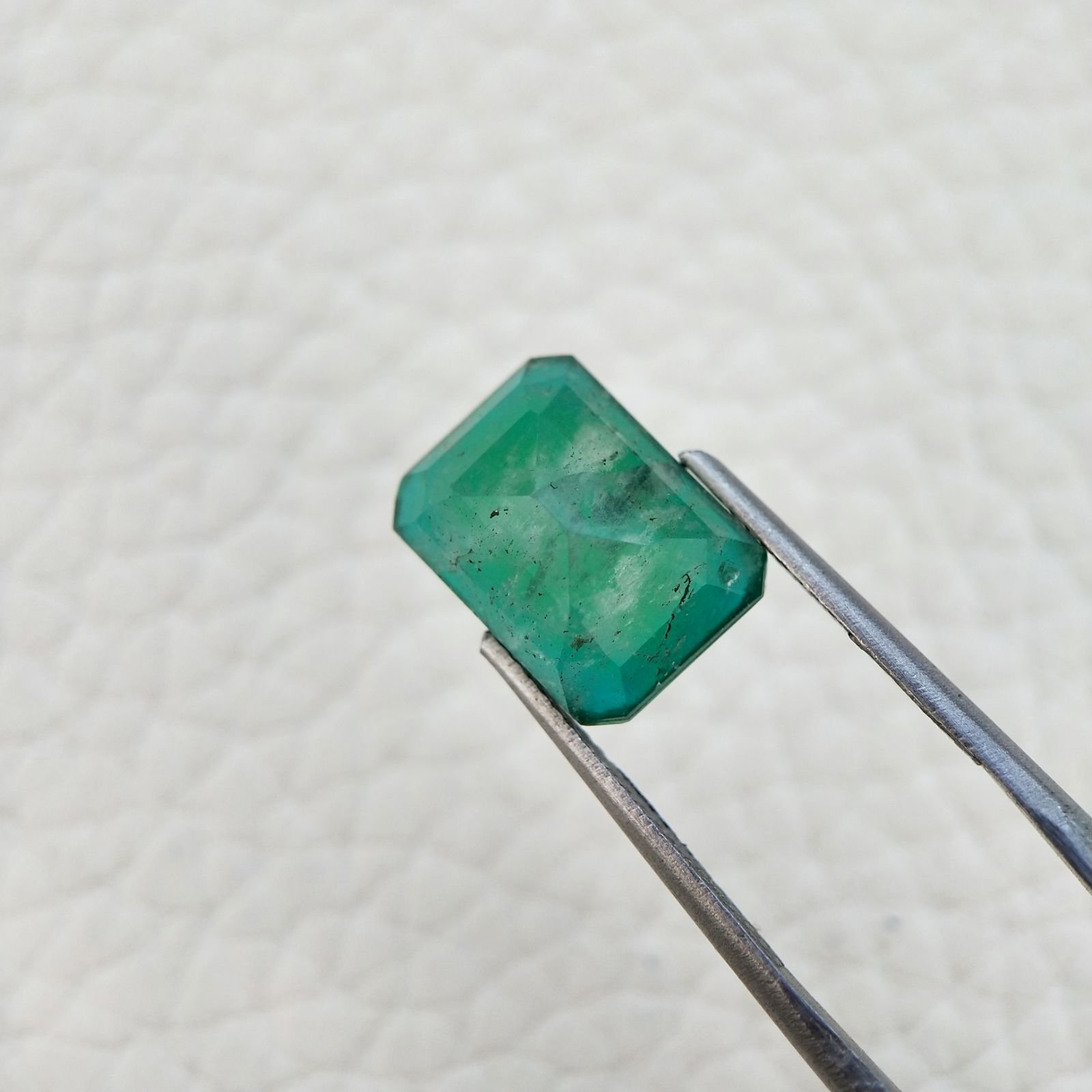 Quarzo Doppietta Esmeraldo Taglio Smeraldo Ottagono Sfaccettata a Mano Gemma Sciolta 13X9X7mm 6,85 Carati 1pz